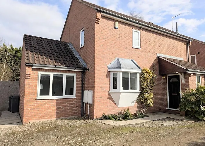 The Willows With Parking *