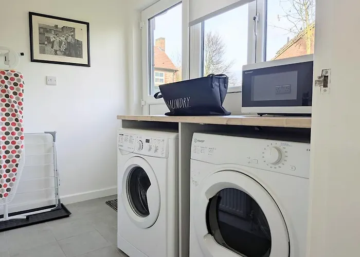 Holiday home The Willows With Parking *