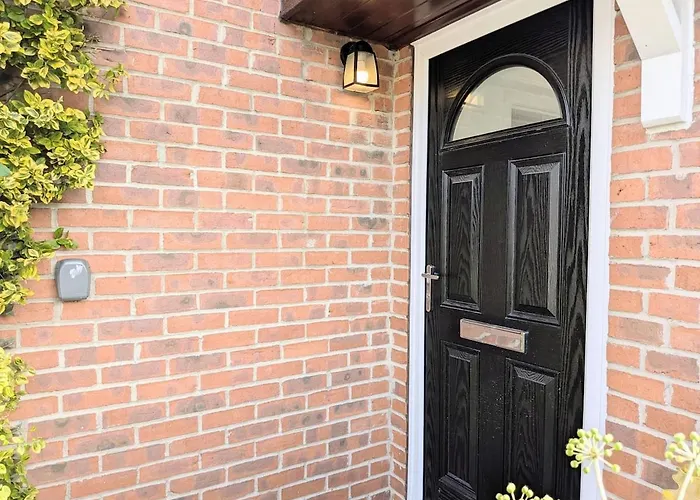 Holiday home The Willows With Parking York